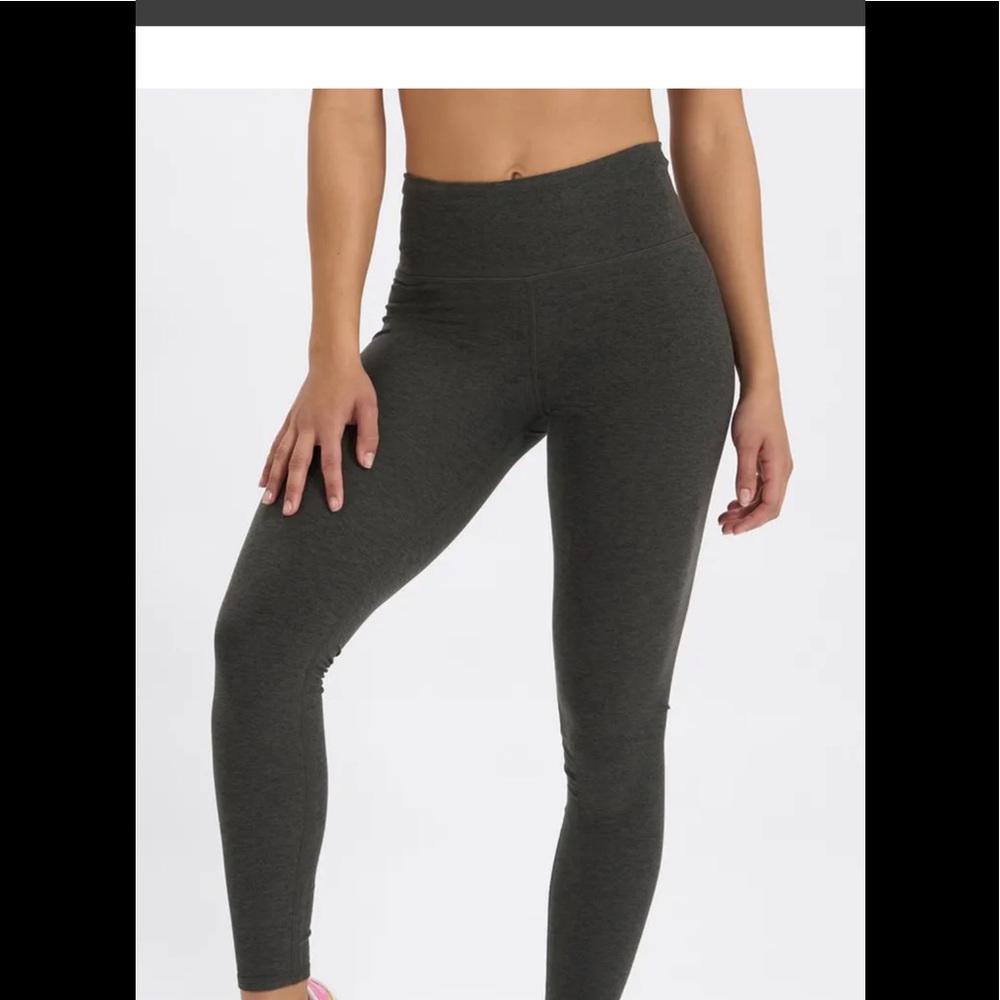 Vuori midrise ankle legging